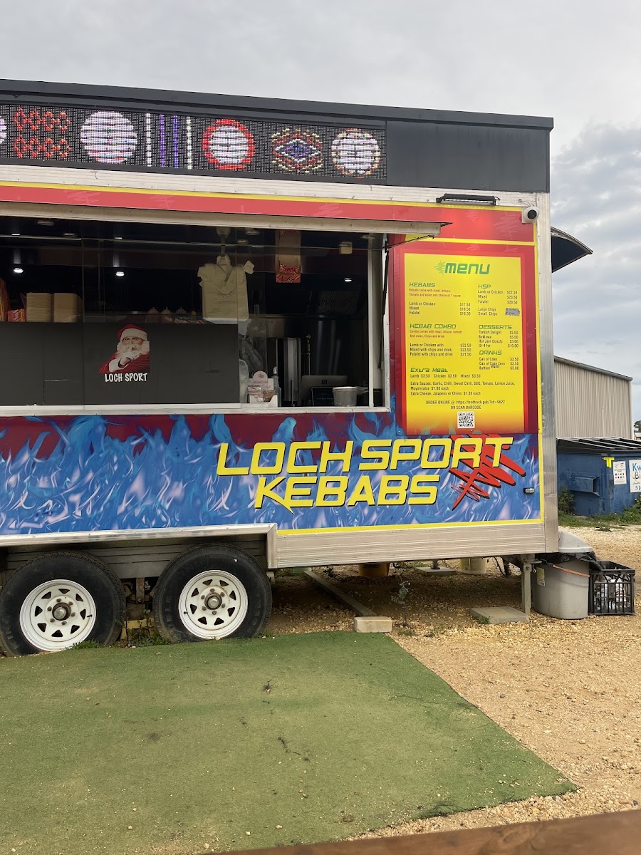 Menu Loch Sport Kebabs-10