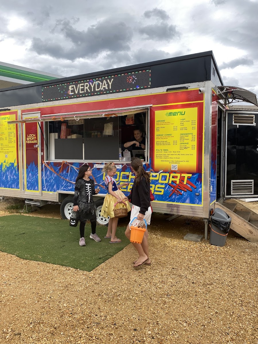 Menu Loch Sport Kebabs-4