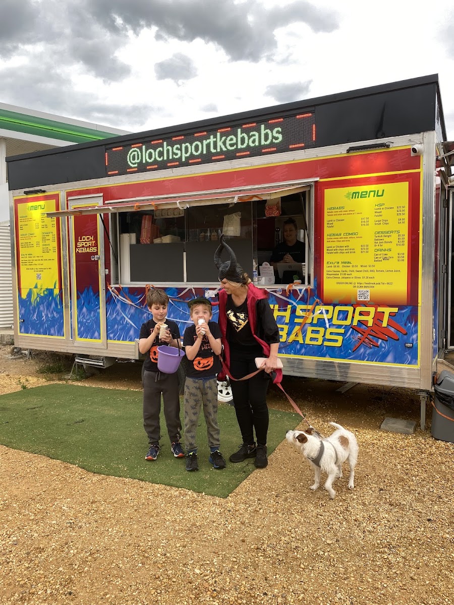Menu Loch Sport Kebabs-9